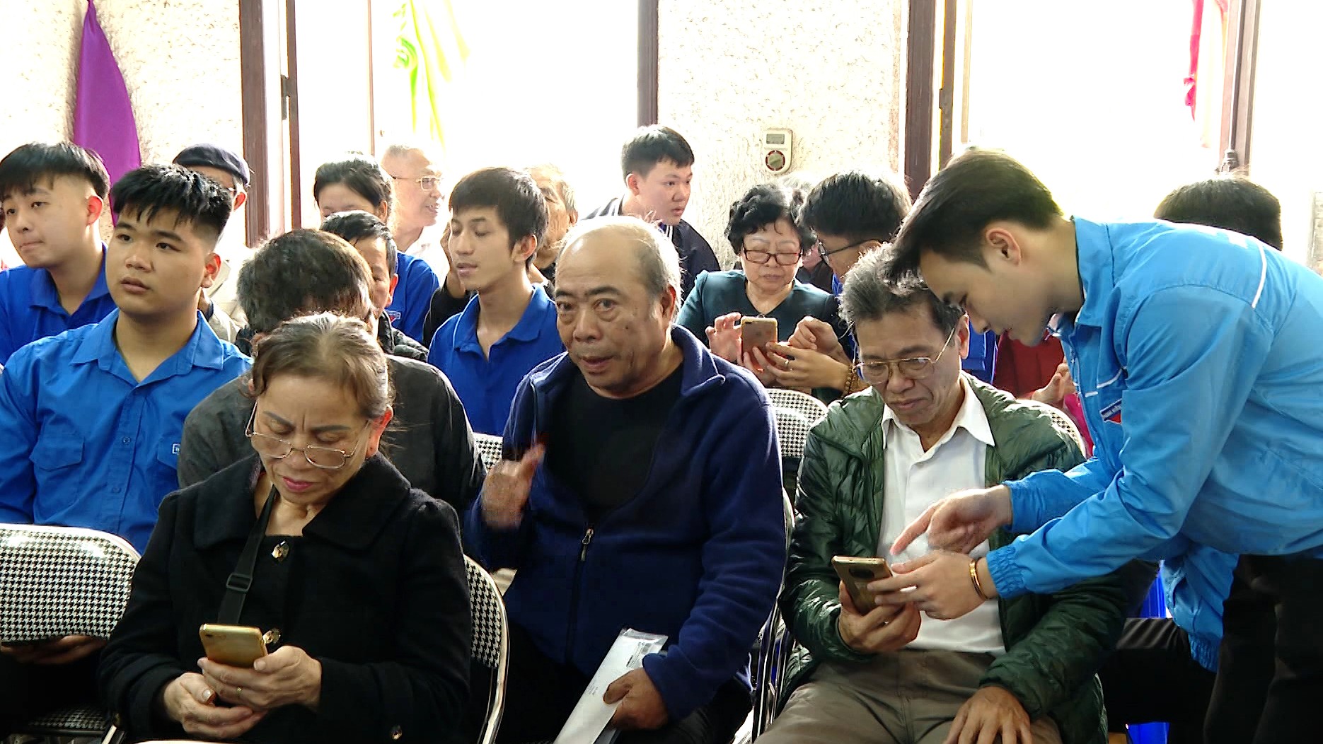 Lan tỏa phong trào Bình dân học vụ số